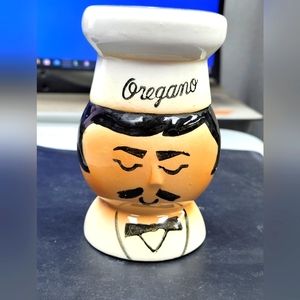 Vintage V.G. Inc. Chef Oregano Shaker
